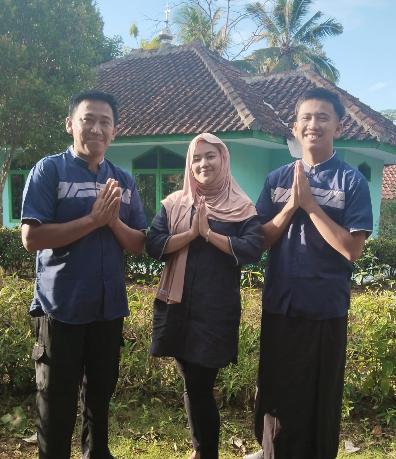 Proyek Pertama